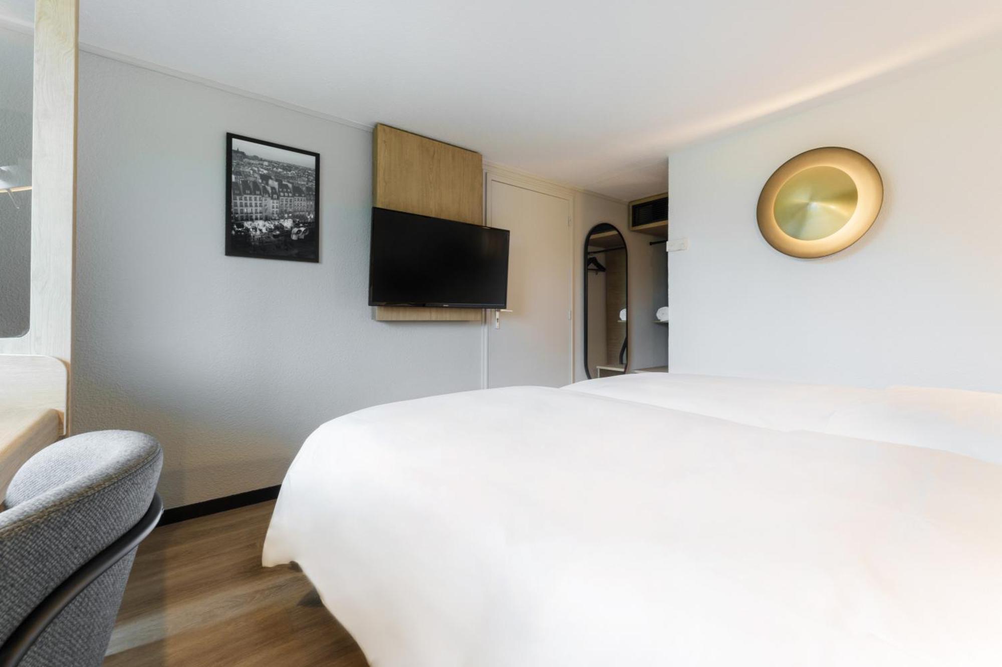 Campanile Bordeaux Est - Artigues Hotel Exterior photo
