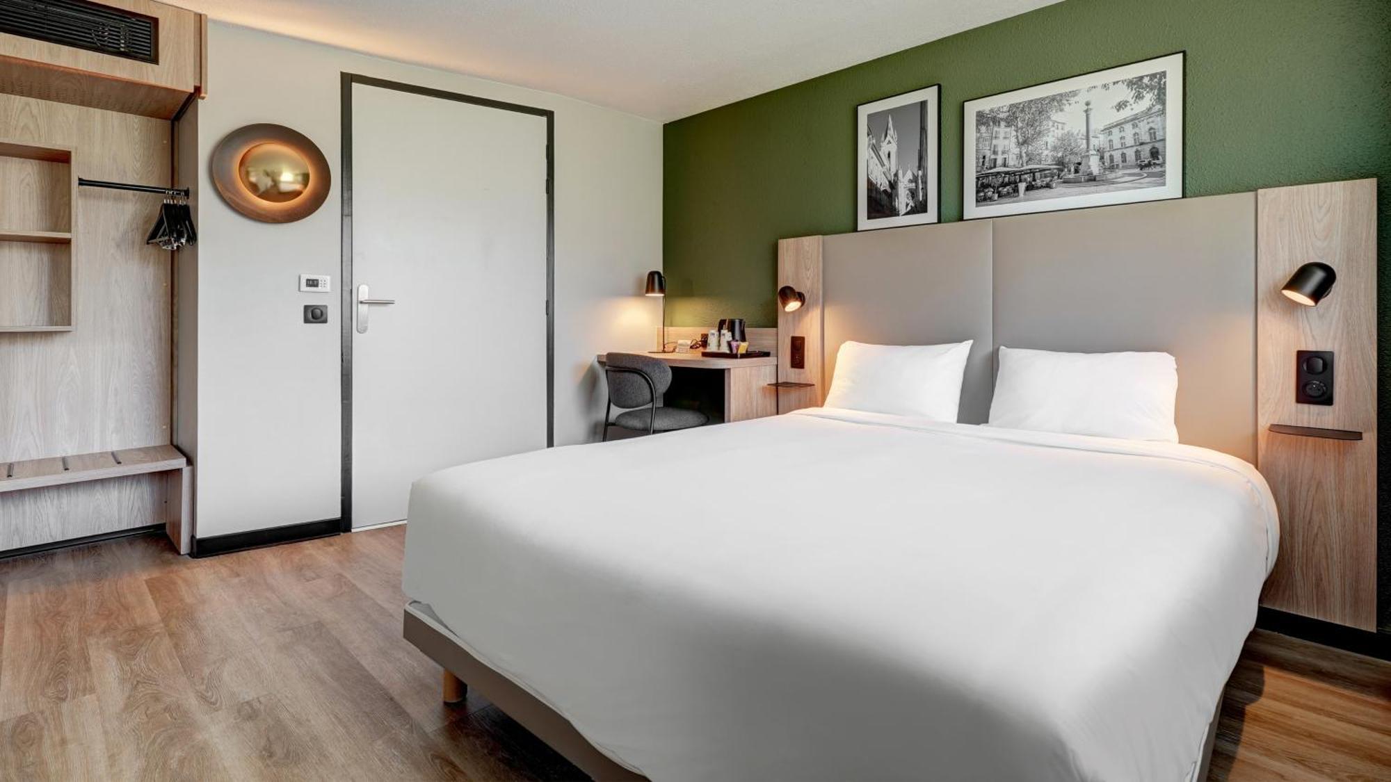 Campanile Bordeaux Est - Artigues Hotel Exterior photo